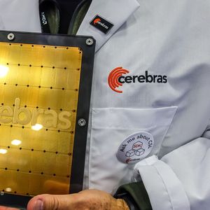 Cerebras a signé un accord à 100 millions de dollars avec un groupe émirati.