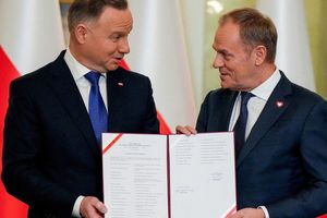 Entre le président de la République, Andrzej Duda (à gauche), et le nouveau Premier ministre Donald Tusk, la guerre est ouverte.