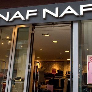 Boutique à Dunkerque de Naf Naf, star des années 1990. L'enseigne a été placée en redressement judiciaire en septembre.