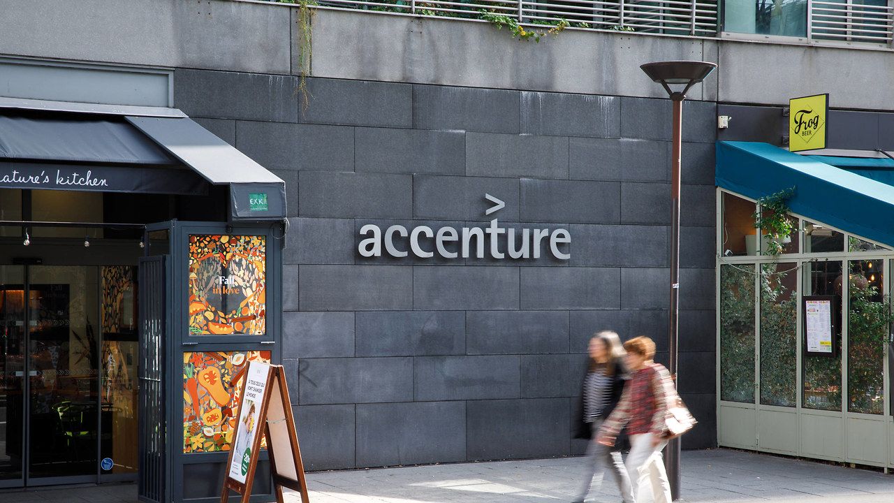 Accenture Des Pr Visions Jug Es Timides Pour 2024 Mais Des Atouts   2081355 1703840846 Sipa 01129652 000003 