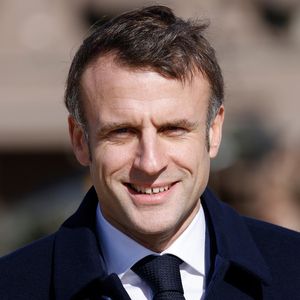 Après une année 2023 difficile marquée par la réforme des retraites et la loi immigration, Emmanuel Macron promet un « nouveau cap » pour 2024.