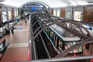 La ligne 14 de la RATP est l'une de celles qui voient circuler des métros automatiques de grande capacité, équipée de signalisation fournie par Siemens Mobility.