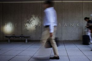 La Banque mondiale prévoit une croissance de seulement 2,4 % pour l'économie mondiale en 2024 dans ses nouvelles estimations.