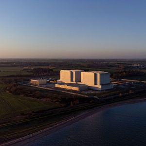 EDF prévoit « d'embaucher plus de 1.000 personnes en 2024 dans ses différentes activités nucléaires au Royaume-Uni ».