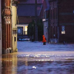 Tempête Ciarán en Bretagne, inondations dans le Pas-de-Calais… La France n'a pas été épargnée par les événements climatiques extrêmes l'an dernier (photo des rues de Blendecques, dans le Pas-de-Calais, le 3 janvier 2024).