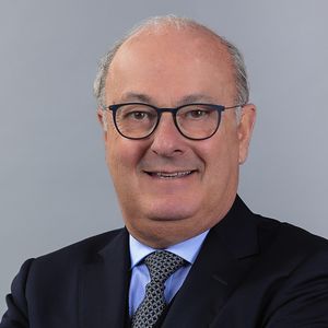 Daniel Roy, 67 ans, était précédemment responsable des fusions acquisitions et directeur du développement chez Generali Asset & Wealth Management.