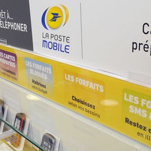 Lancée en 2011, La Poste Mobile comptait fin décembre 2023 plus de 2,3 millions de clients ce qui en fait le cinquième opérateur mobile français. 