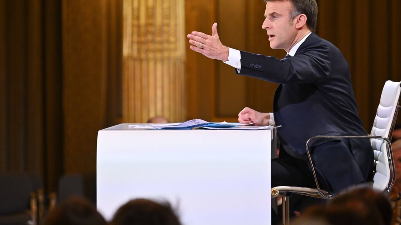 Emmanuel Macron a mis en avant un certain nombre de propositions inspirées de la droite, notamment sur l'école.