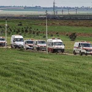 Des médicaments destinés aux otages enlevés en Israël le 7 octobre lors de l'attaque du Hamas palestinien ont été acheminés à Gaza mercredi, a annoncé le médiateur qatari.