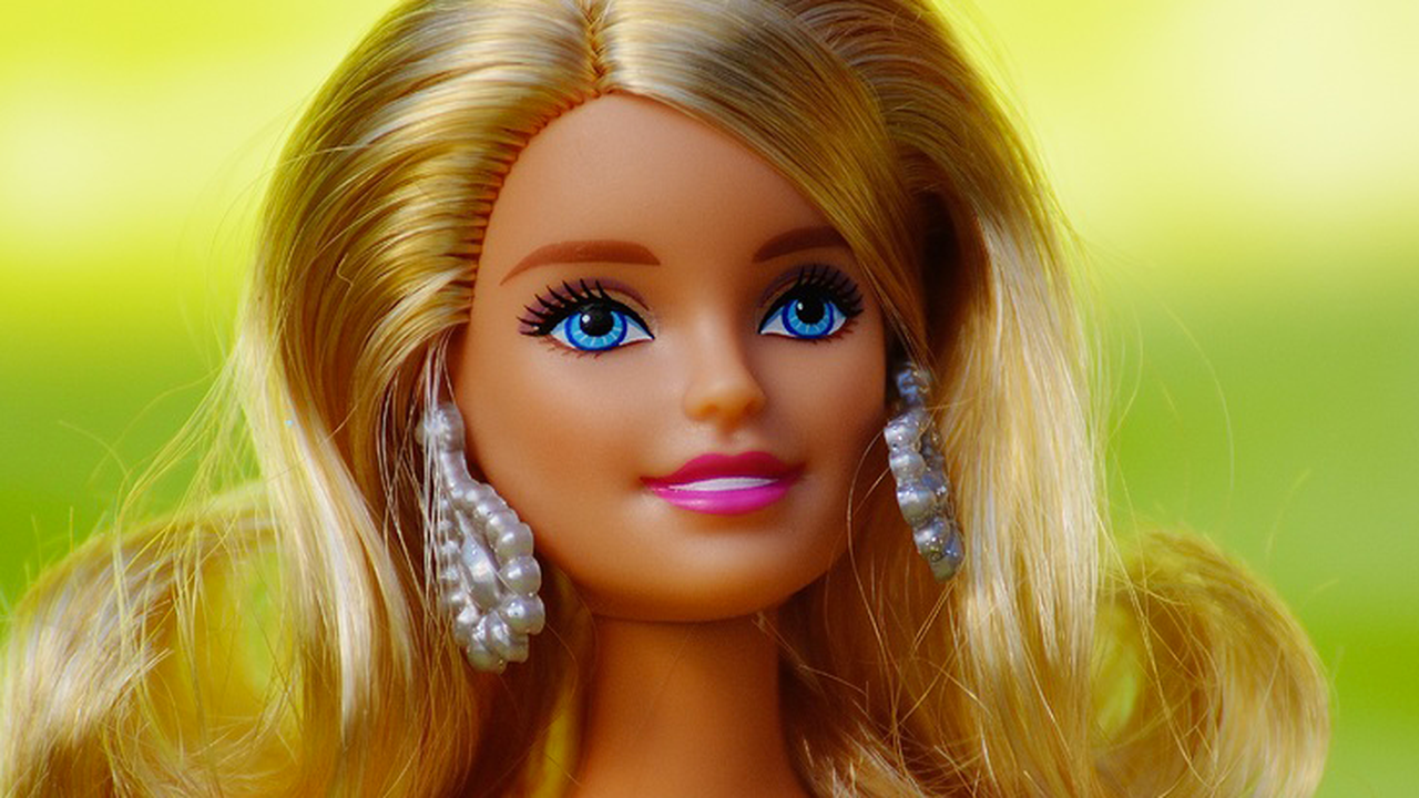 Barbie : l'histoire du jouet culte en six poupées
