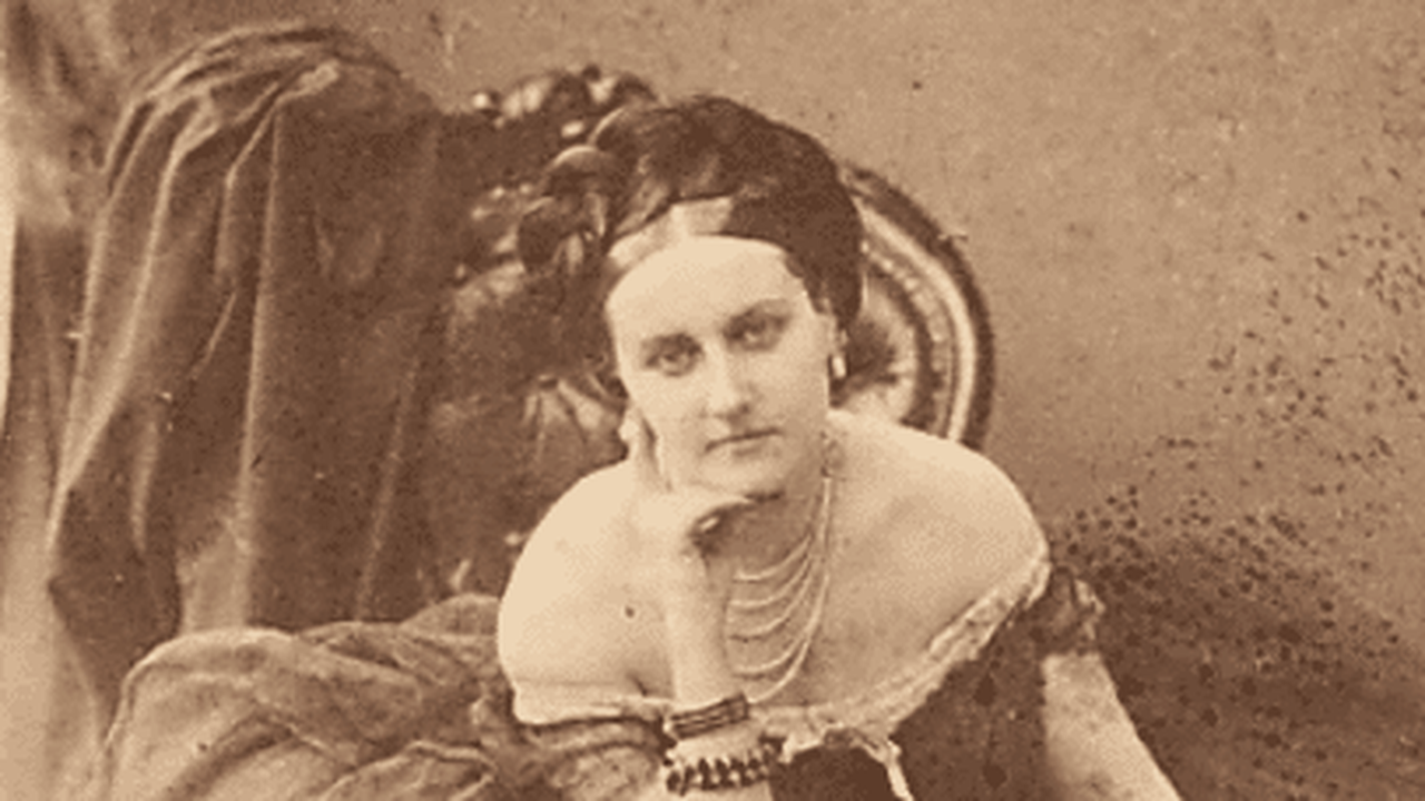 le-regard-1861-1867-virginia-de-castiglione-par-pierson.png