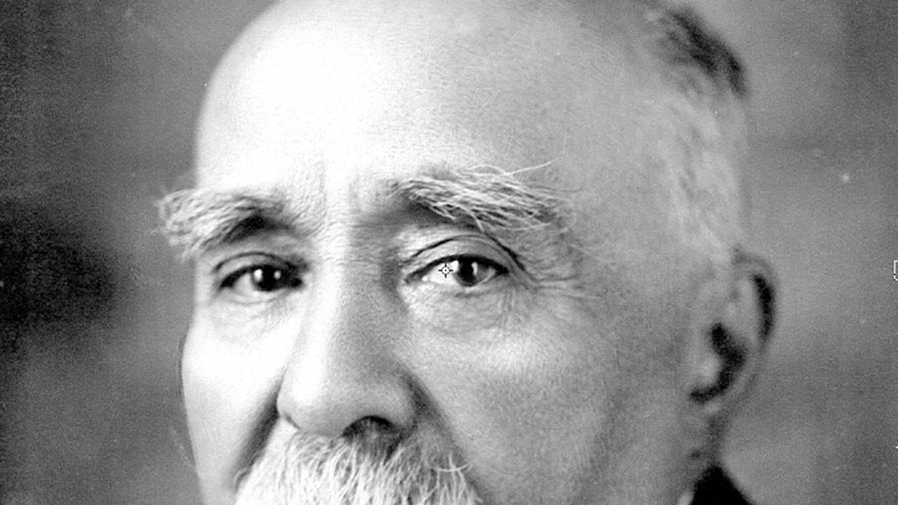 Clemenceau-yeux.png