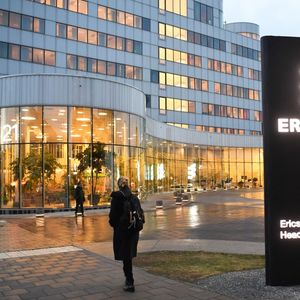 En 2023, Ericsson (photo : son siège en Suède) est repassé sous la barre des 100.000 employés. 