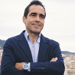 Carlos Munoz, PDG de Volotea, photographié sur la terrasse du siège de la compagnie à Barcelone.