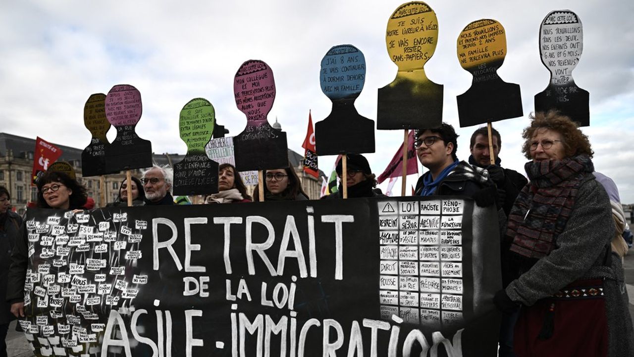 Le projet de loi immigration a entraîné de nombreuses manifestations pour demander son retrait.