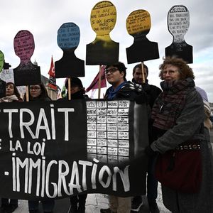 Le projet de loi immigration a entraîné de nombreuses manifestations pour demander son retrait.