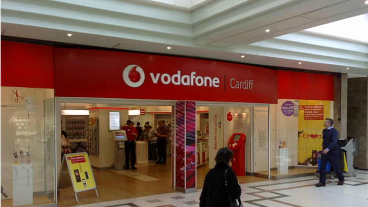 Vodafone respinge il progetto di Iliad di unire le proprie attività in Italia
