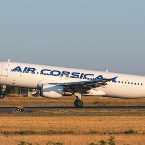 Air Corsica et Air France pourront continuer à toucher de l'argent public pour desservir Paris-Orly au départ d'Ajaccio, Bastia, Calvi et Figari.
