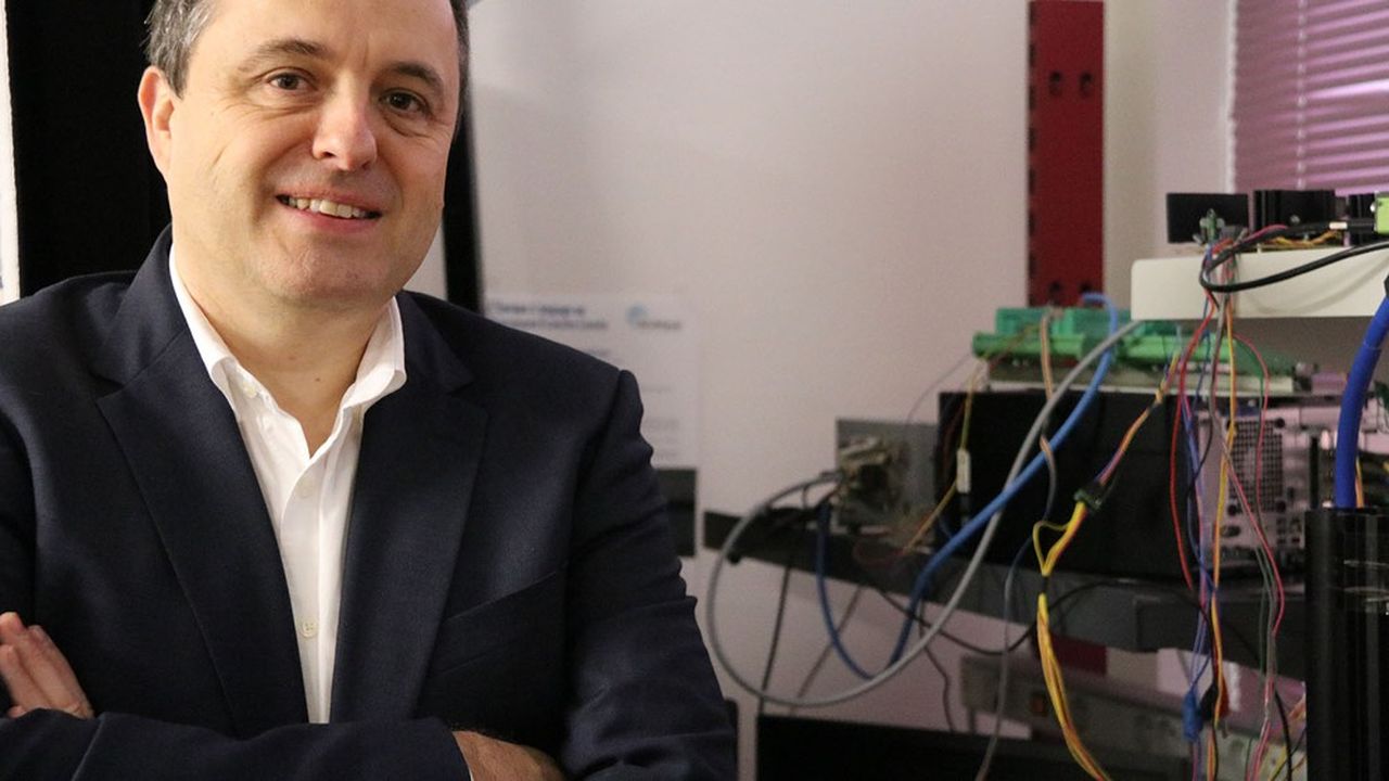 Michaël Gauthier, spécialiste de micronanorobotique, est le nouveau directeur de l'institut de recherche en sciences de l'ingénieur.