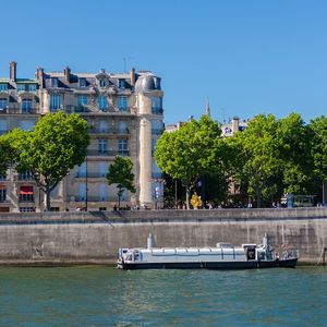 A Paris, même les propriétaires de biens de prestige sont pour certains tentés de mettre leurs logements à la location pendant les JO.