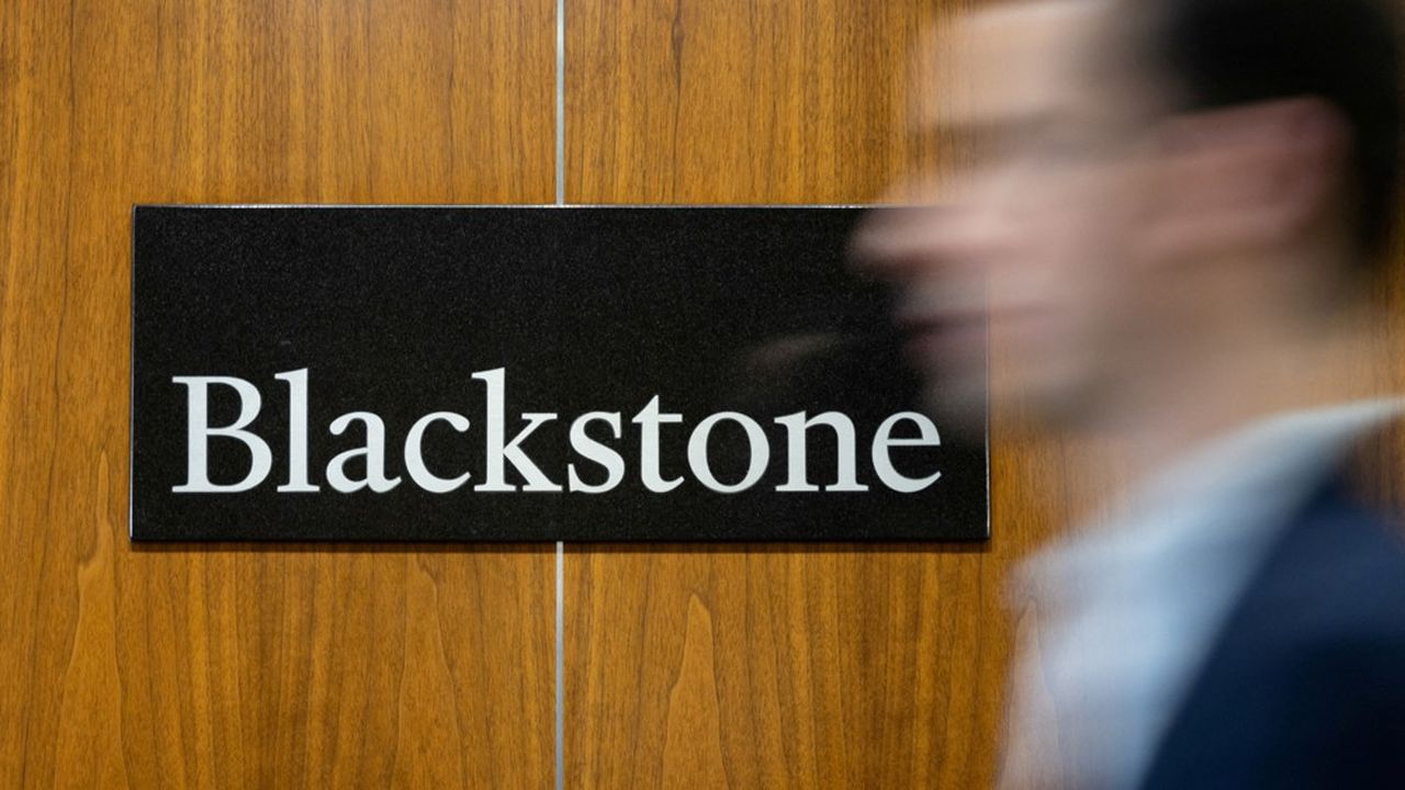 Blackstone ouvre l'accès à de la dette privée aux particuliers français moyennant un ticket d'entrée à 10.000 euros.