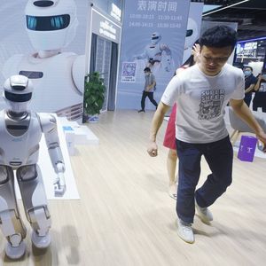 La présentation du robot Walker x lors d'une conférence sur l'intelligence artificielle à Shanghai, en juillet 2021.