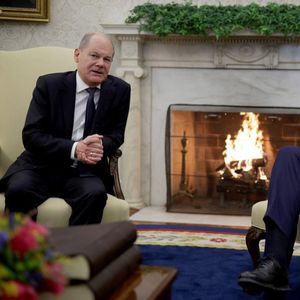 Joe Biden a reconnu que l'Allemagne d'Olaf Scholz avait doublé son aide à l'Ukraine cette année.