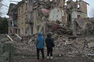 Le logement résidentiel reste le principal secteur à privilégier dans la reconstruction de l'Ukraine, selon la Banque mondiale.