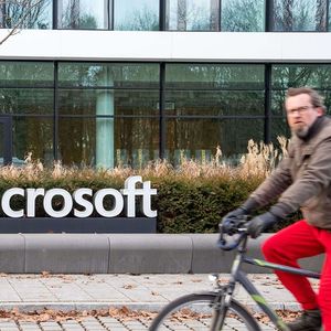 Microsoft va également former un millier de personnes en Allemagne.