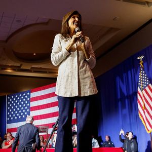 Nikki Haley sur scène à North Charleston, en Caroline du Sud, fin janvier, avant l'élection primaire républicaine de l'Etat.