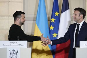 Le président ukrainien, Volodymyr Zelensky, a signé vendredi dernier des accords de sécurité avec Emmanuel Macron et le chancelier allemand, Olaf Scholz.