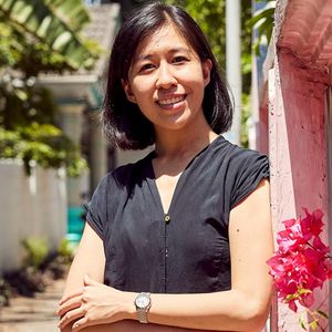Denica Riadini-Flesch, lauréate du prix Rolex à l'esprit d'entreprise, PDG et fondatrice de Sukkha Citta, entreprise éthique et solidaire indonésienne.