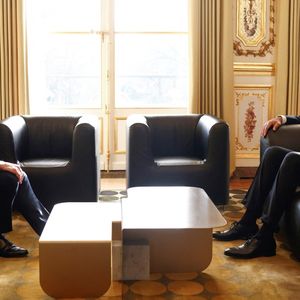 L'émir Tamim ben Hamad Al-Thani, qui a accédé au trône en 2013, a été reçu à l'Elysée par Emmanuel Macron pour un entretien, suivi de la signature d'accords et d'un dîner d'Etat.