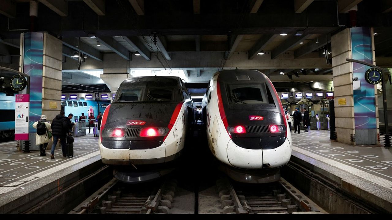 Le réseau de TGV national, qui n'est pas un service public, compte environ six lignes sur dix déficitaires.