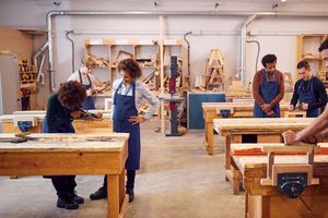 Les ateliers découverte de l'artisanat ou de fabrication d'objet permettent de générer un complément de revenus.