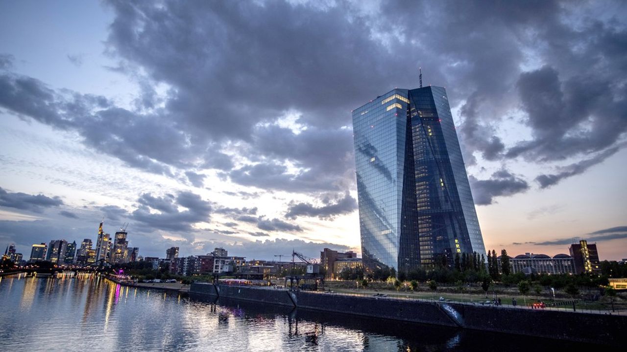 La Banque centrale européenne (BCE) supervise depuis Francfort les grandes banques de la zone euro depuis plus de dix ans.