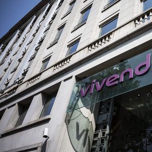 En France, le groupe Canal+ appartenant à Vivendi compte désormais 9,8 millions d'abonnés. 