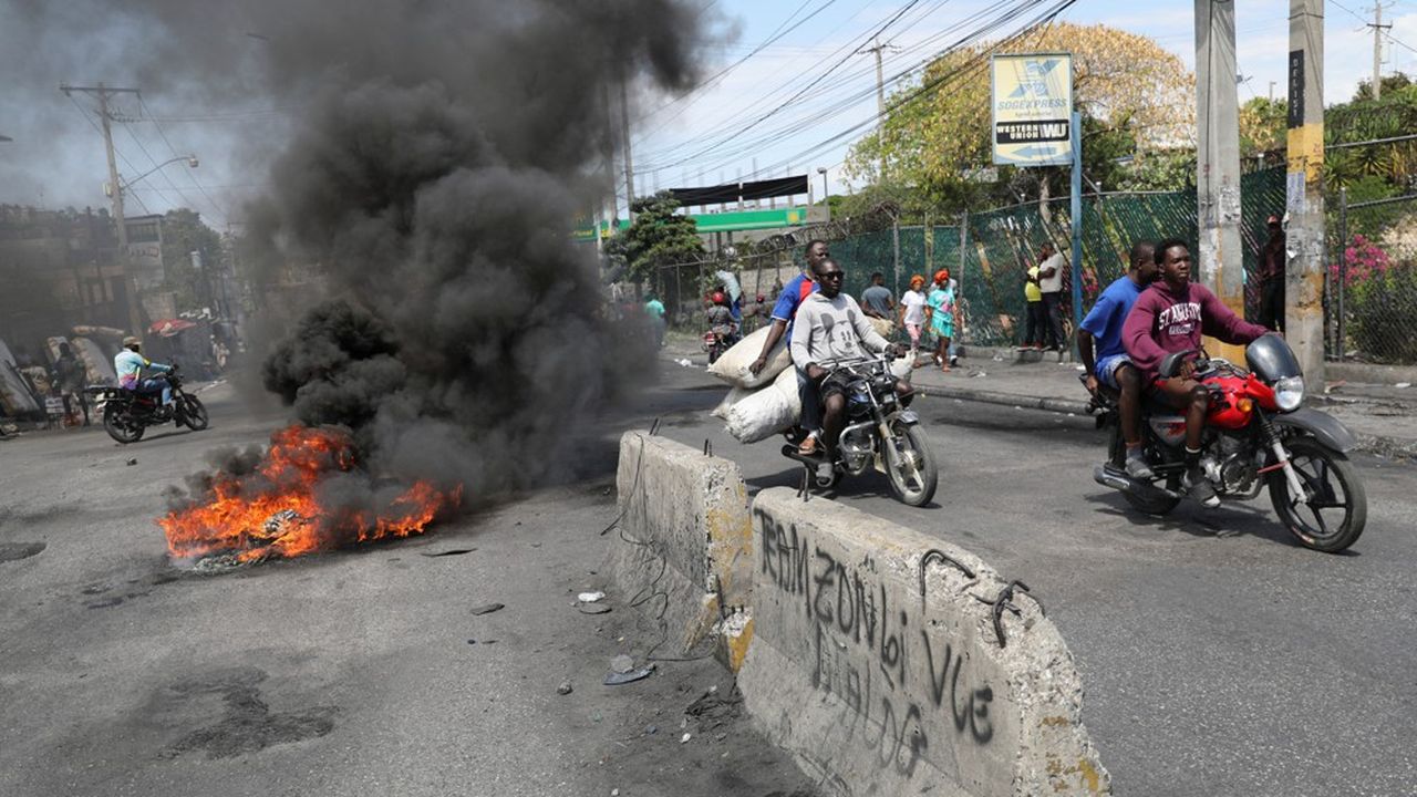 Port-au-Prince jeudi. Les gangs contrôlent la majeure partie de la capitale ainsi que les routes menant au reste du territoire.