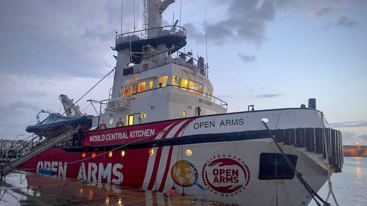 Un navire appartenant à Open Arms, une ONG espagnole, doit prochainement partir de Chypre