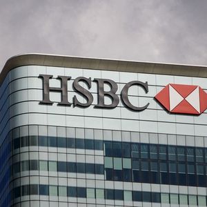 HSBC a augmenté ses dividendes de 5 milliards de dollars l'an dernier, davantage que n'importe quelle autre société cotée.