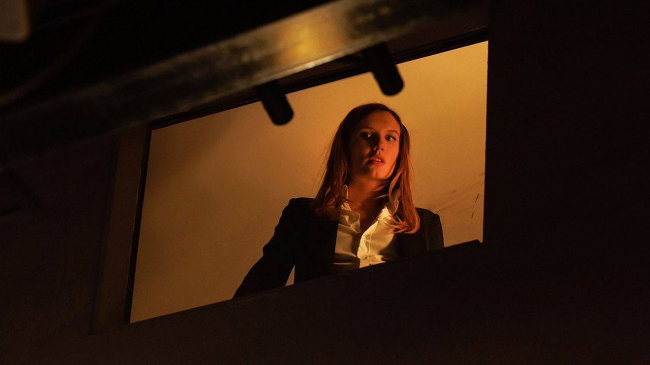 Ana Girardot dans « La Fièvre », la nouvelle série d'Eric Benzekri (« Baron noir ») pour Canal+.