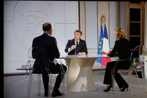 Emmanuel Macron a tenu une ligne dure contre le régime de Vladimir Poutine
