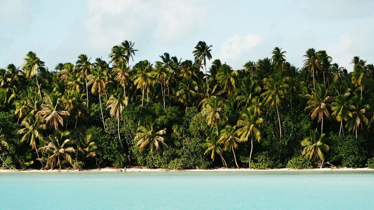 L'atoll de Tetiaroa, au nord de Tahiti, comporte douze îlots, dont un seul est occupé par l'hôtel «Brando».