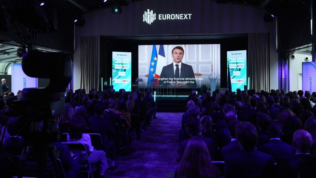 Sur le volet européen, Emmanuel Macron s'est prononcé pour une supervision unique des infrastructures de marché, dont Euronext.