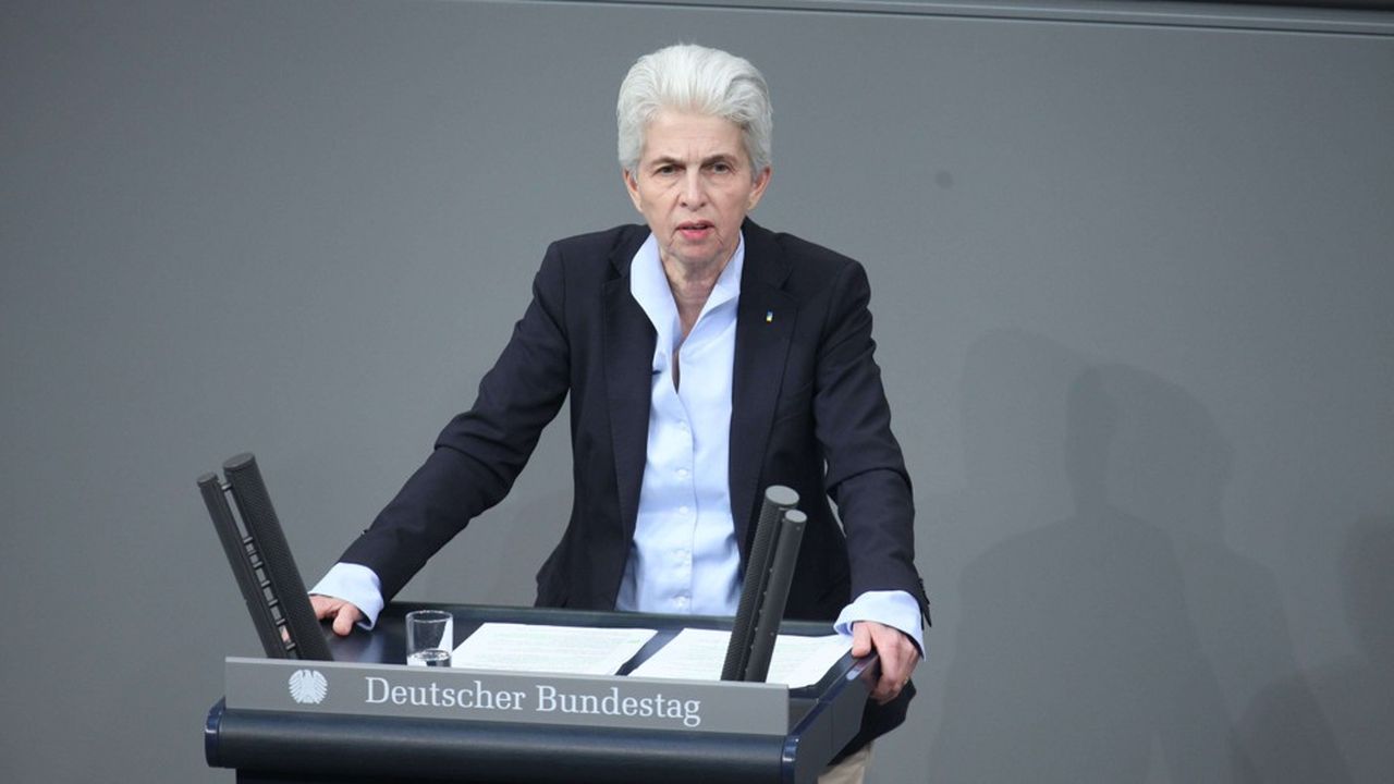 Marie-Agnes Strack-Zimmermann au Bundestag, le 22 février 2024.