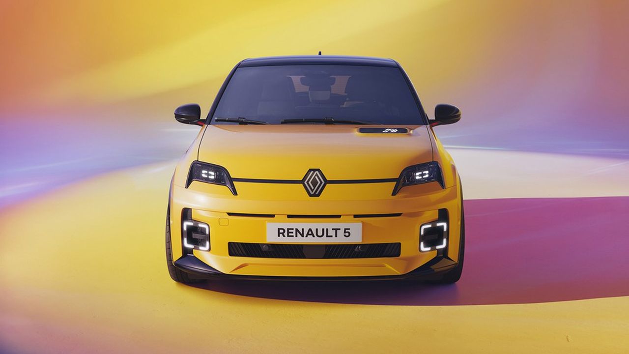 La Renault 5 E-Tech joue résolument la couleur.