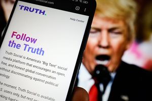 TMTG héberge pour l'essentiel le réseau Truth Social lancé par Donald Trump après son éviction de Twitter.