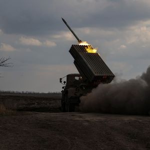 Le système de défense ukrainien a détruit 84 des 99 missiles et drones russes lancés pendant la nuit, selon les forces aériennes ukrainiennes.