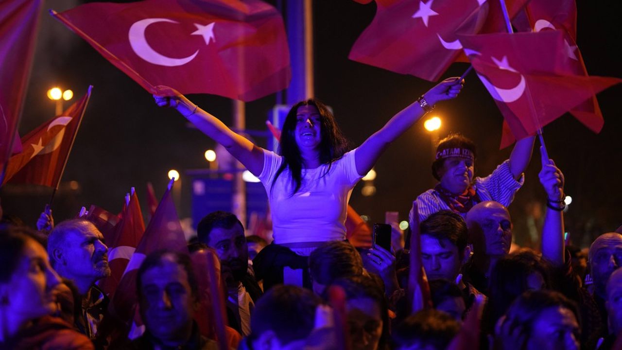 Ne cherchez pas querelle à la Turquie” menace Erdogan ciblant Macron - Page 2 0110130554615-web-tete