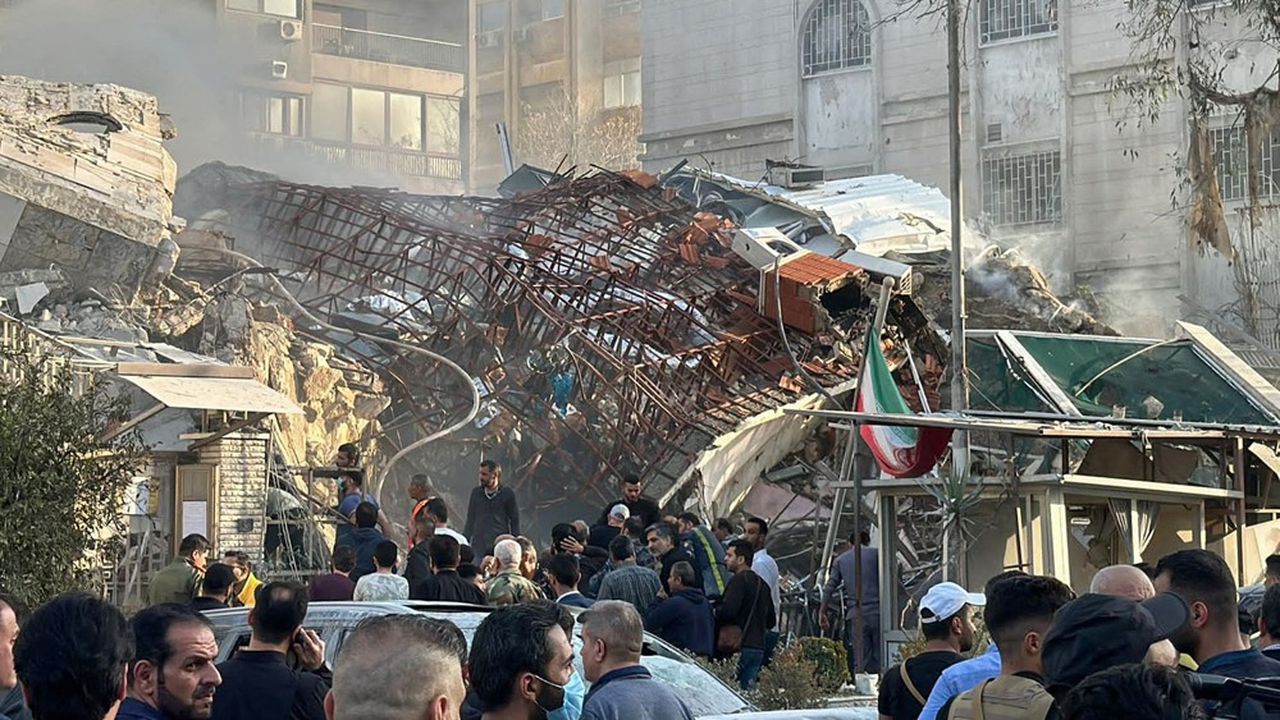Le raid aérien a causé la mort de onze personnes dans l'annexe de l'ambassade iranienne à Damas, en Syrie.